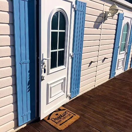 Sunshine Bungalows 度假居 *